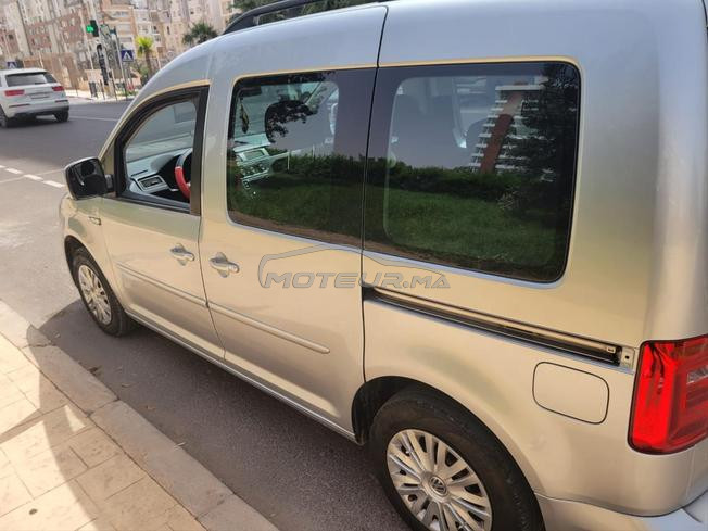 voiture caddy Volkswagen 