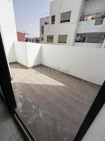 🏠 استوديو فارغ للإيجار طويل الأمد