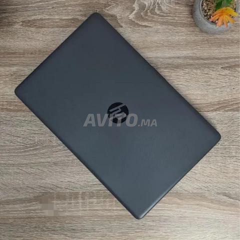 HP i5 10ème Gén RAM 8 Disque 256 SSD Écran 15