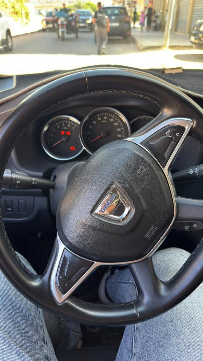 Dacia Logan 2019 toutes options 