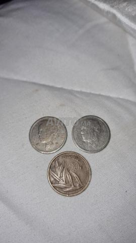 2 dirhams gravata ou trois de Belgique