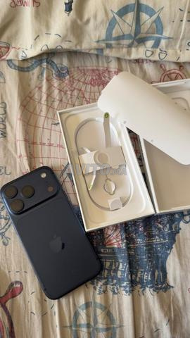 IPHONE 17 PRO NEUF 256GB AVEC GARANTIE APPLE - 2