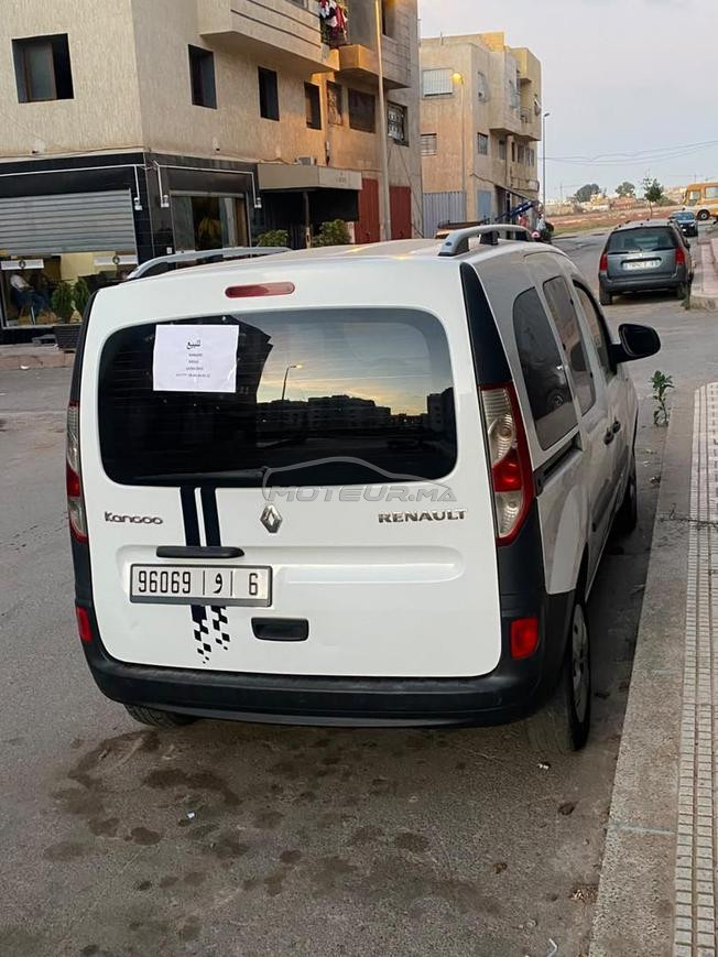 بيع السيارات 