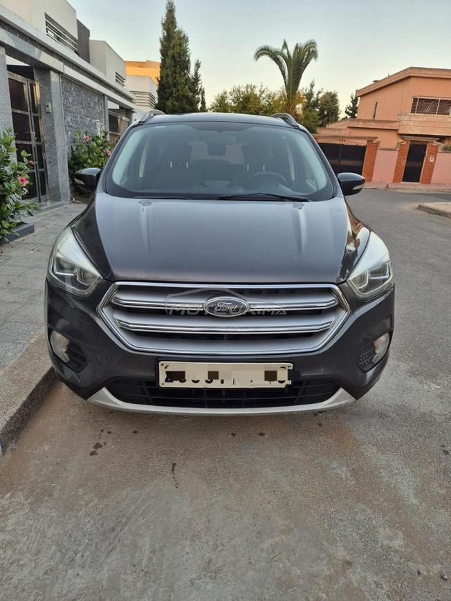 Ford kuga  ..