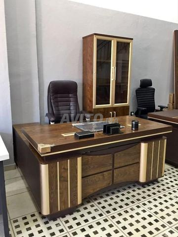 Bureau fonctionnel avec rangement - 2
