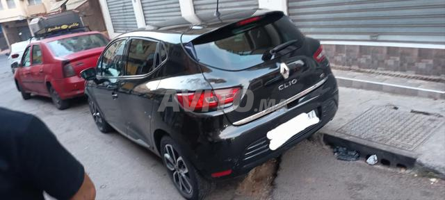 Renault Clio Diesel Manuelle 2018 à Settat - 2
