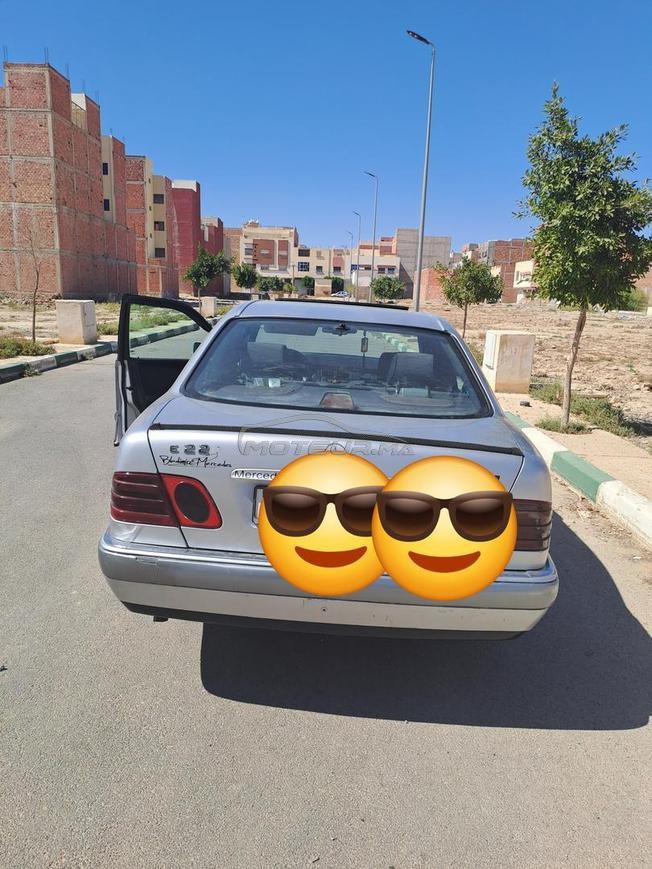 mercedes e210