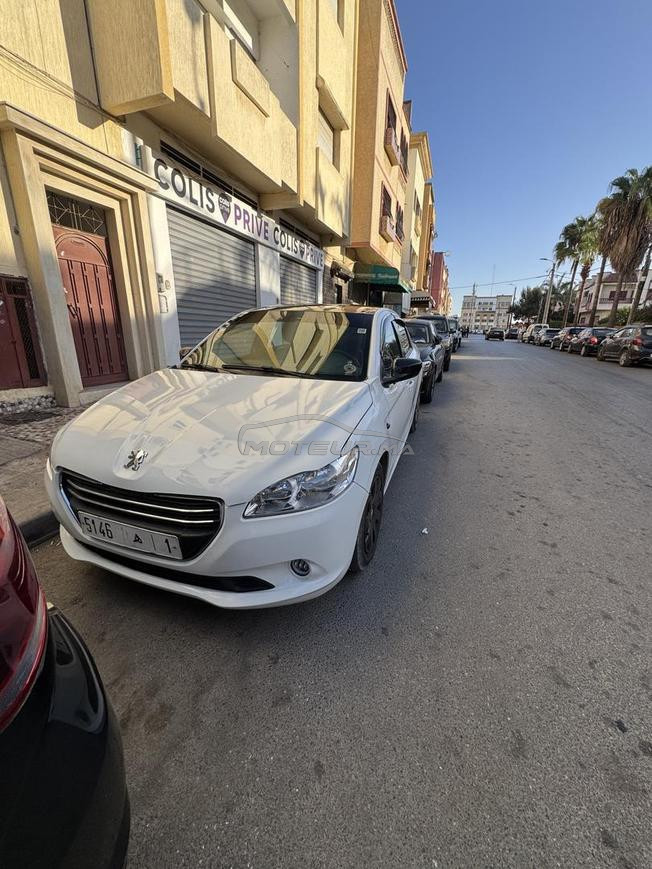 peugeot 301 model 2014