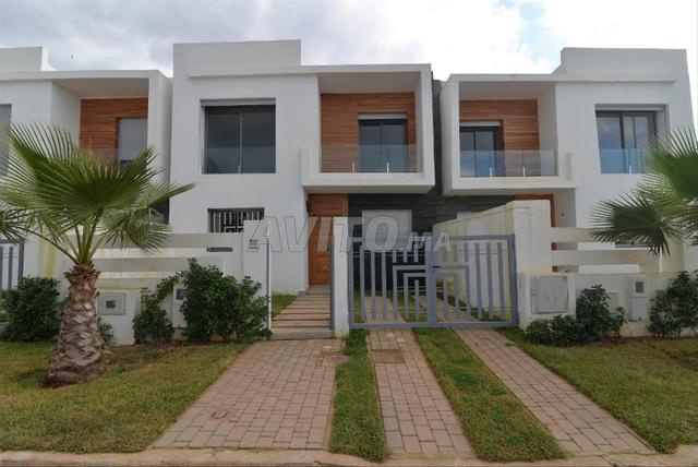 Villa 171m² avec piscine et jardin – Dar Bouazza - 2