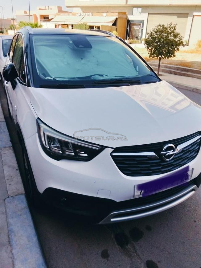 je mets en vente une superbe Opel crossland X 