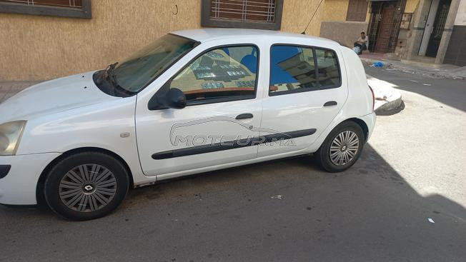 je vende ma voiture clio campus en bonne état 