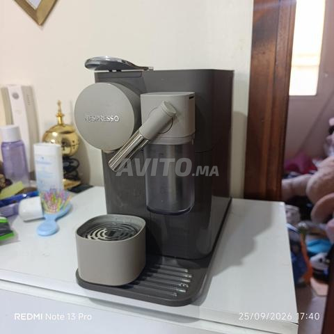 Machine à café Nespresso Lattissima ONE - 2