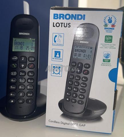 Téléphone fixe portable et routeur wifi comme neufs - 2
