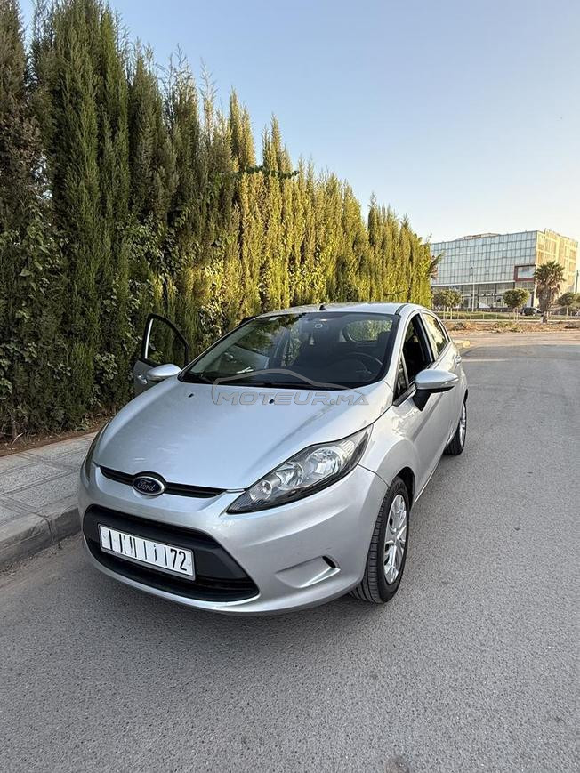 Ford Fiesta 2011 Essence  Très bon état