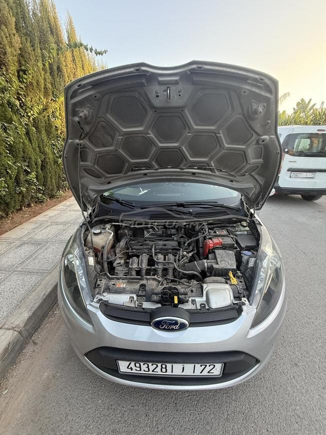 Ford Fiesta 2011 Essence  Très bon état
