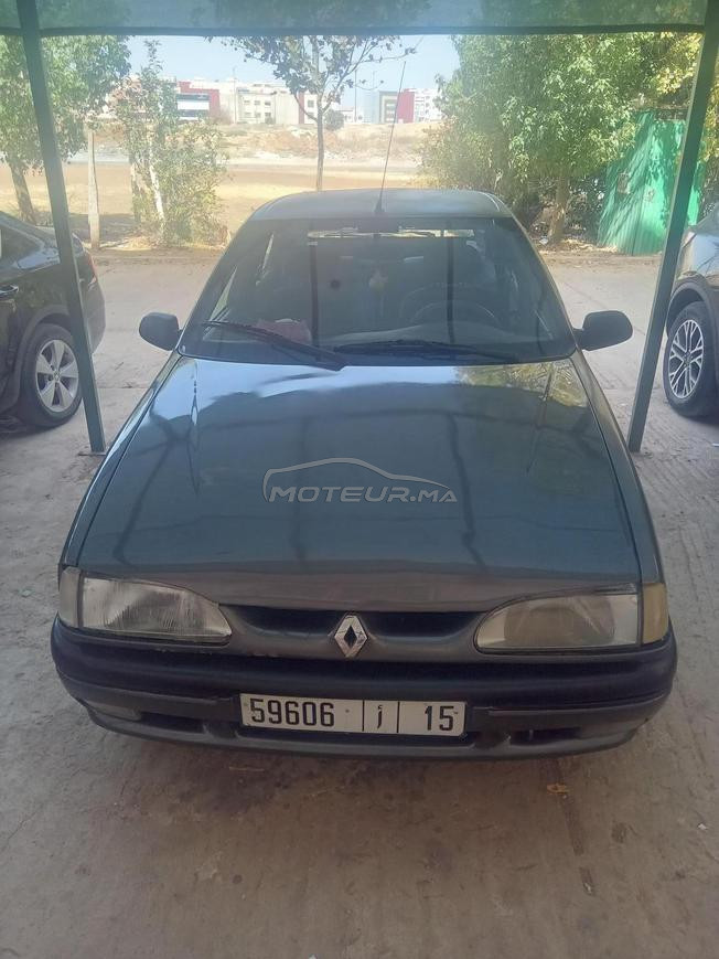 Renault 19