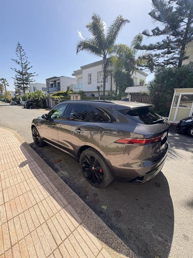 Jaguar F-Pace Essence Automatique 2022