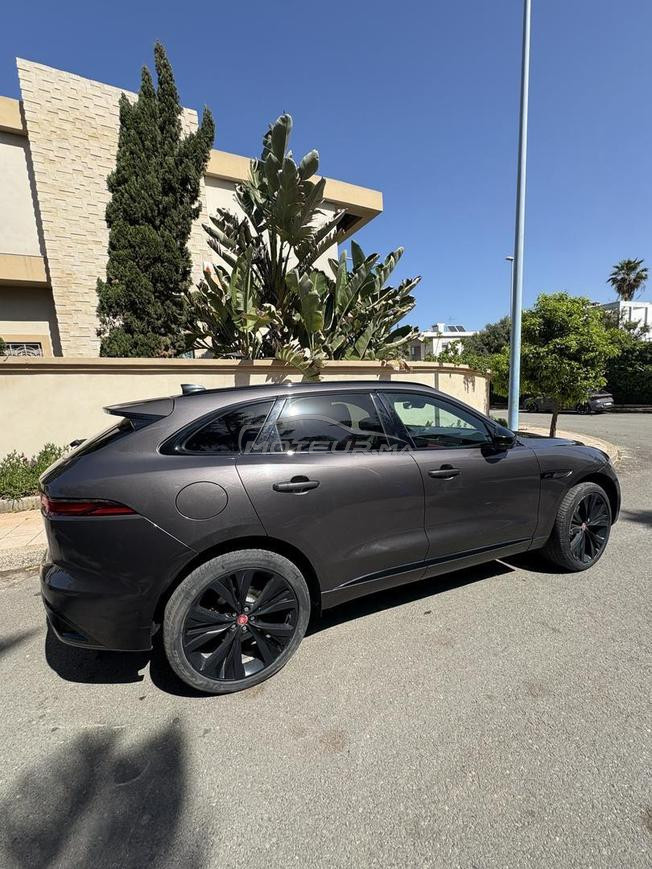 Jaguar F-Pace Essence Automatique 2022