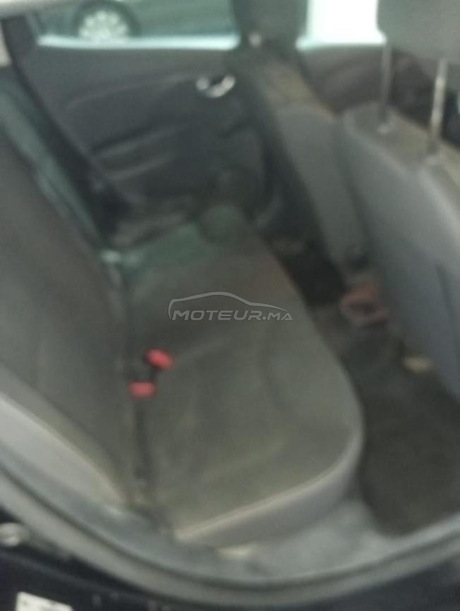 Clio 4 bon état sur bouskoura