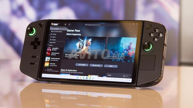 🎮 LENOVO LEGION GO 8APU1 Console Portable 83E1004LFE