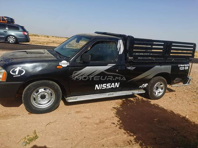 nissan pick up 2010