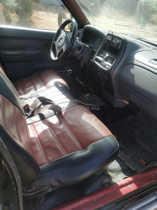 nissan pick up 2010