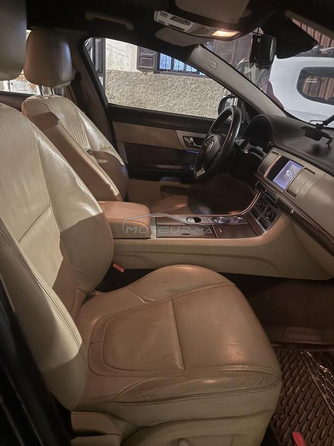 jaguar xf 2013