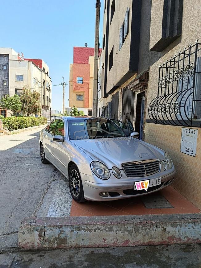 Mercedes-Benz w211 e220