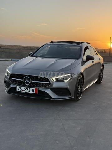 Mercdec benz Cla 200