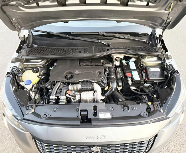 Peugeot 208 Diesel Manuelle 2023 à Casablanca