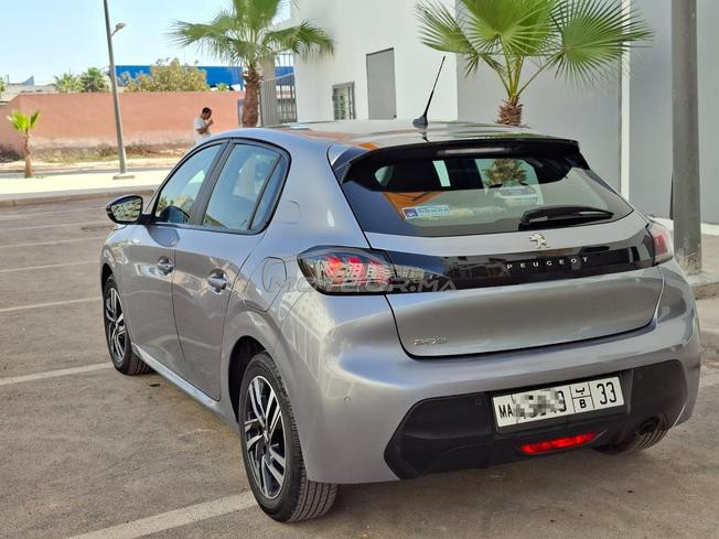 Peugeot 208 Diesel Manuelle 2023 à Agadir