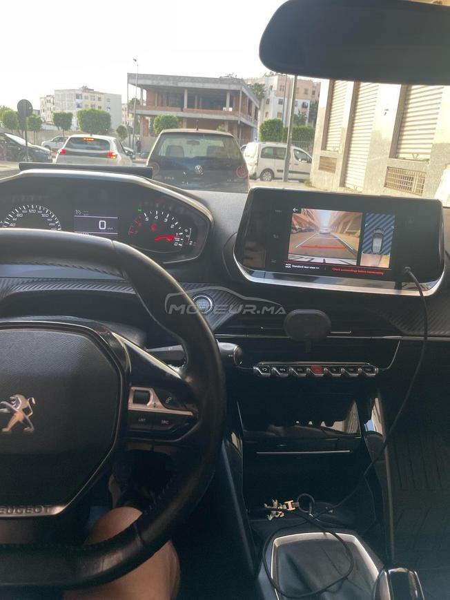 ⁠Peugeot 208 allure 