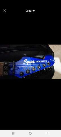 Squier Showmaster - 2