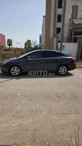 Ford Focus bon état 2013