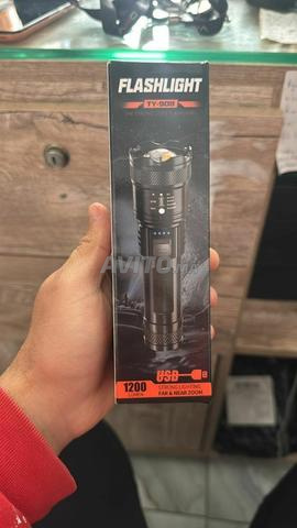 للبيع كشافات LED فائقة السطوع - 2