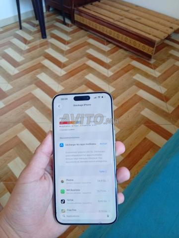 iPhone 15 Pro Max 256 Go 87 batterie - 2