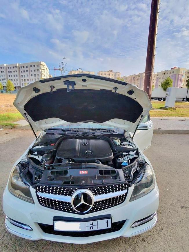 Mercedes C220 CDI W204  - 2 eme main