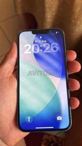 iPhone 13 128GB Bleu 81 batterie Propre - 2