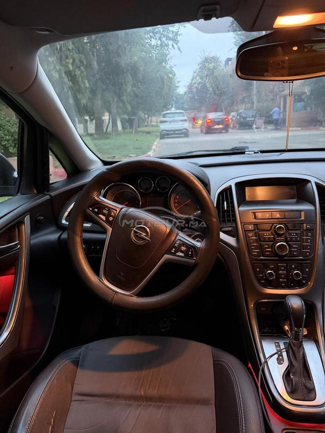 Opel Astra Diesel Automatique 2014 à Khouribga