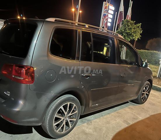 Volkswagen Touran - 2