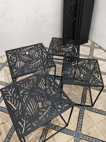Paravent et quatre tables KITEA. - 2