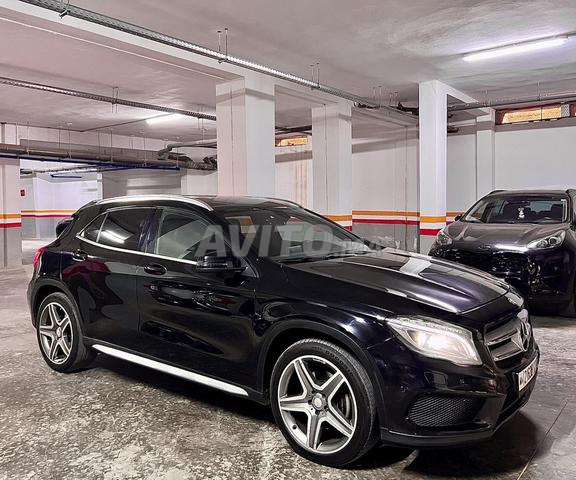 Mercedes Benz GLA 220d 2015 pack AMG - 2