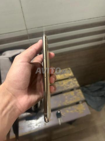 آيفون 11 برو ماكس ذهبي - 2