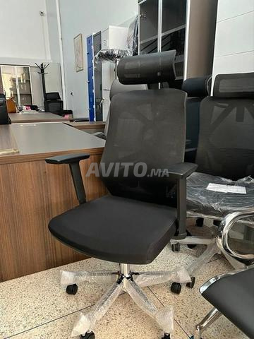 Bureau multiposte avec chaises fabriquées - 2