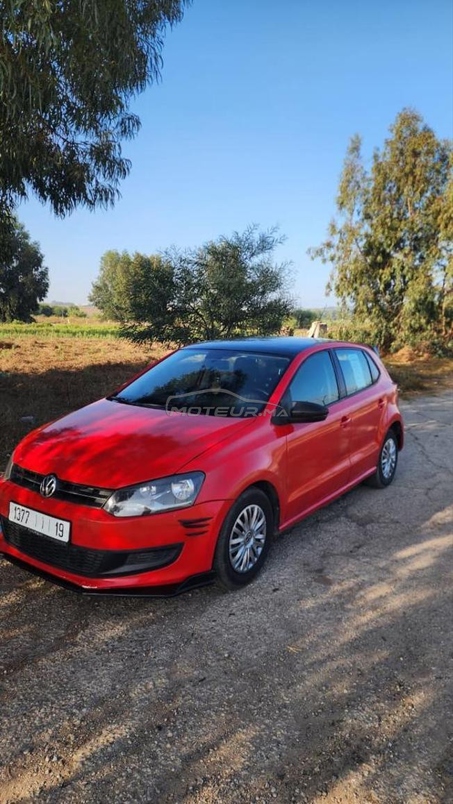 Volkswagen Polo 6R Essence Model 12/2011 à Kénitra