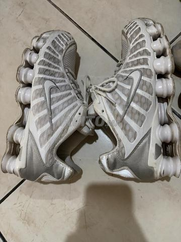 Nike Shox à vendre, en très bon état - 2