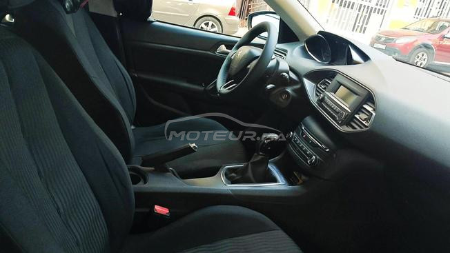 PEUGEOT 308 1.6 HDi 92cv -2017- COMME NEUVE
