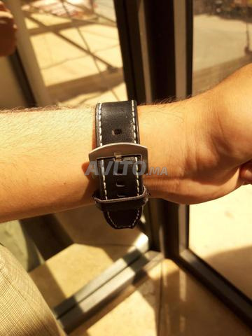 Montre Ferrari homme cadran blanc bracelet noir - 2