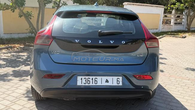 Volvo V40 D2