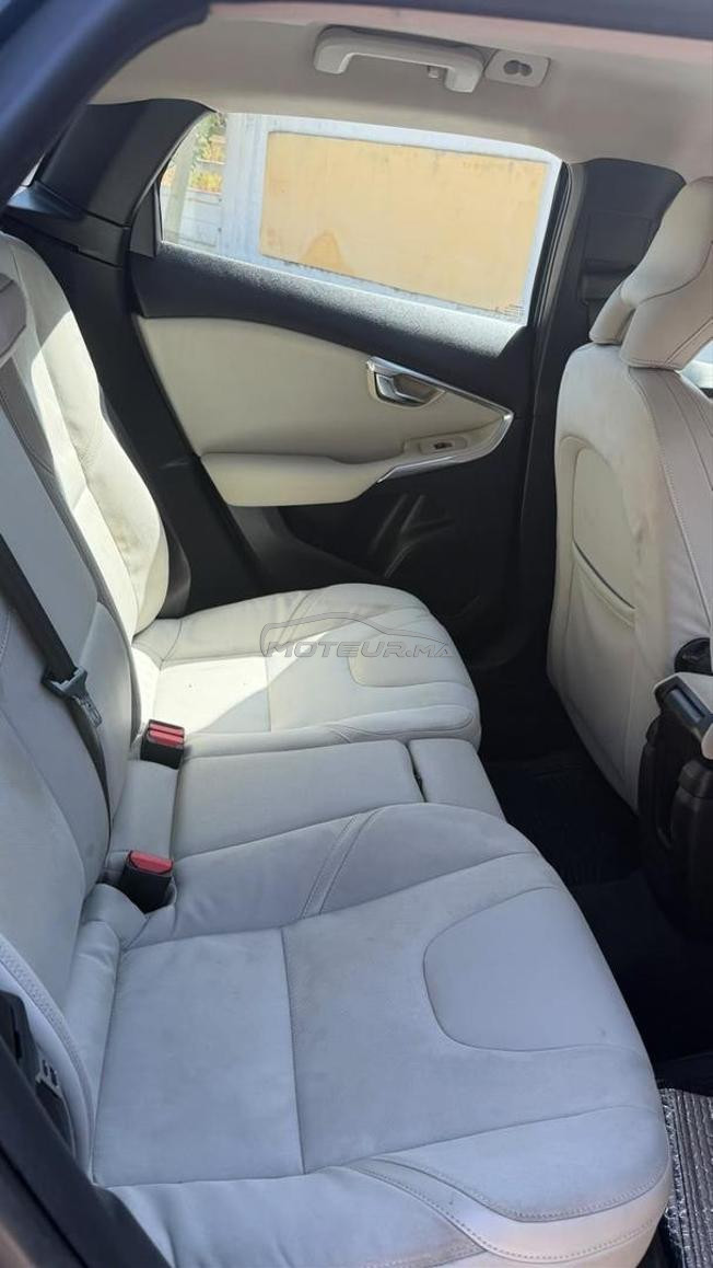 Volvo V40 D2